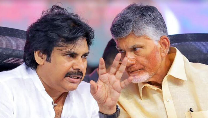 ఆంధ్ర సర్కార్ వర్సెస్ అధికారులు.. ఇదేమి చోద్యం సామి…