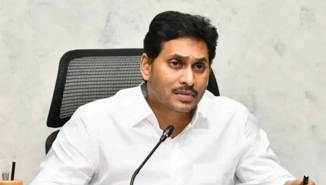 Jagan Furniture: ఫర్నీచర్ తీసుకెళ్లండి మహాప్రభో అంటున్న జగన్..! ఏంటి సంగతి..!?