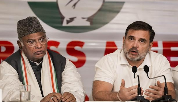 Congress out from NC : కూటమి నుంచి కాంగ్రెస్ అవుట్.. వేడెక్కుతున్న జమ్మూ కాశ్మీర్ రాజకీయాలు..