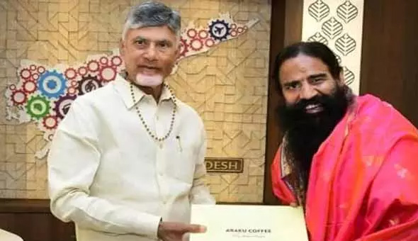 సీఎం చంద్రబాబుతో రామ్‌దేవ్‌బాబా భేటీ