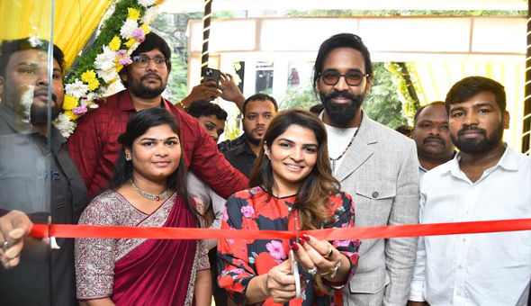 Hero Vishnu Manchu & Viranica Manchu launched TUYO Unisex Salon